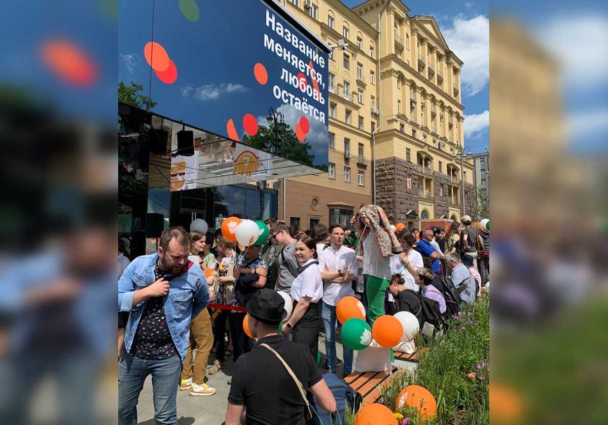 «уже заменили!»: когда вернется макдональдс в россию в мае 2022 г. после санкций — последние новости об открытии сети