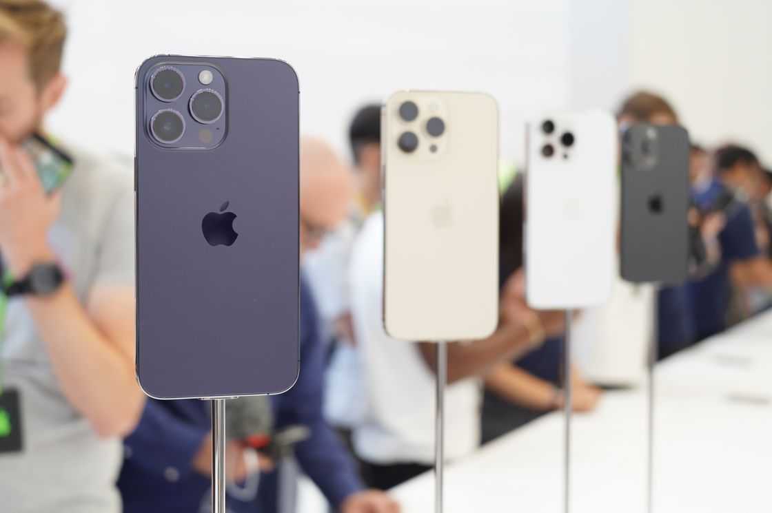 Как правильно зарядить iphone 14 и iphone 13